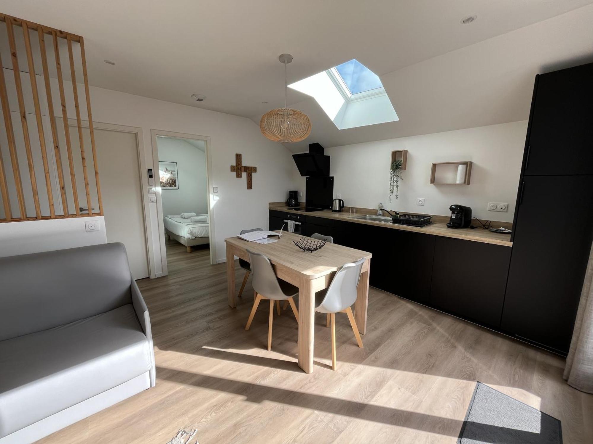 Appart-Hotel N 3 Avec Terrasse, Piscine, Petit-Dejeuner Et Parking Prive Chouzelot Exteriör bild